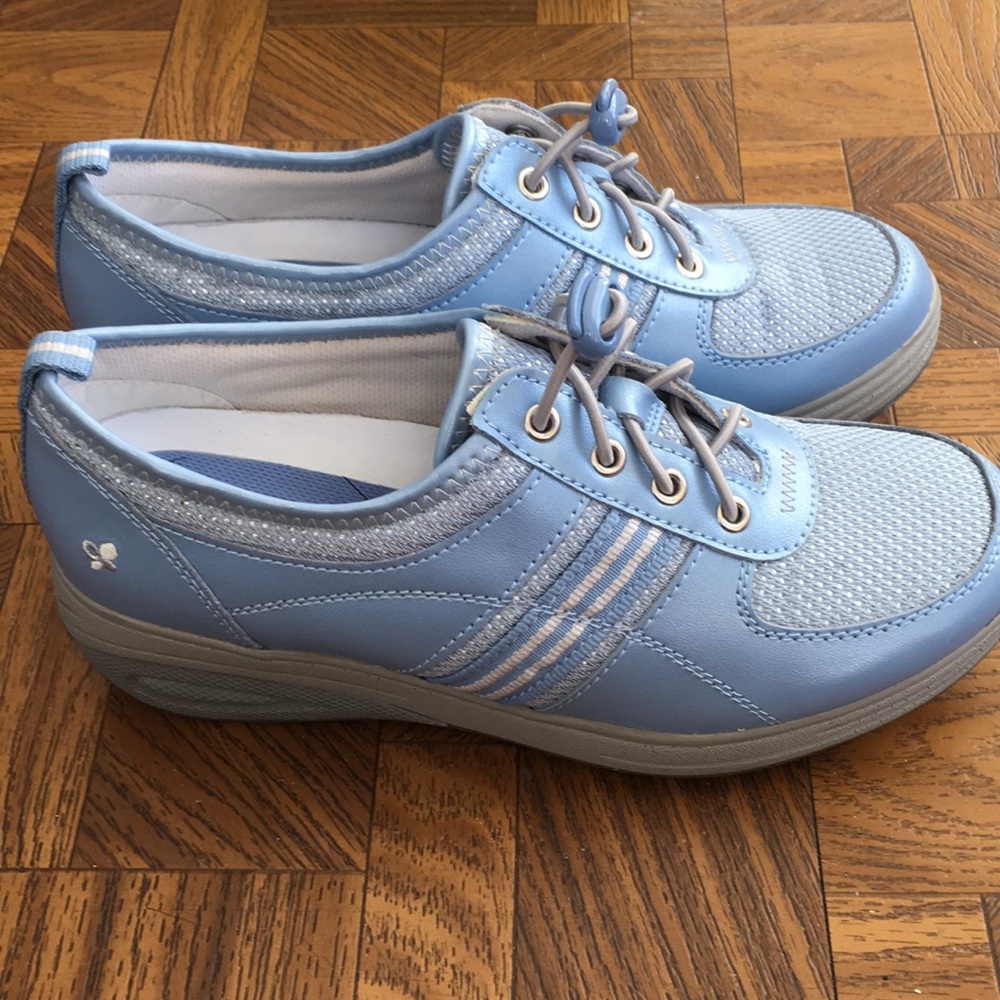 Grasshoppers light blue silver sneakers 7M - Picture 3 of 8